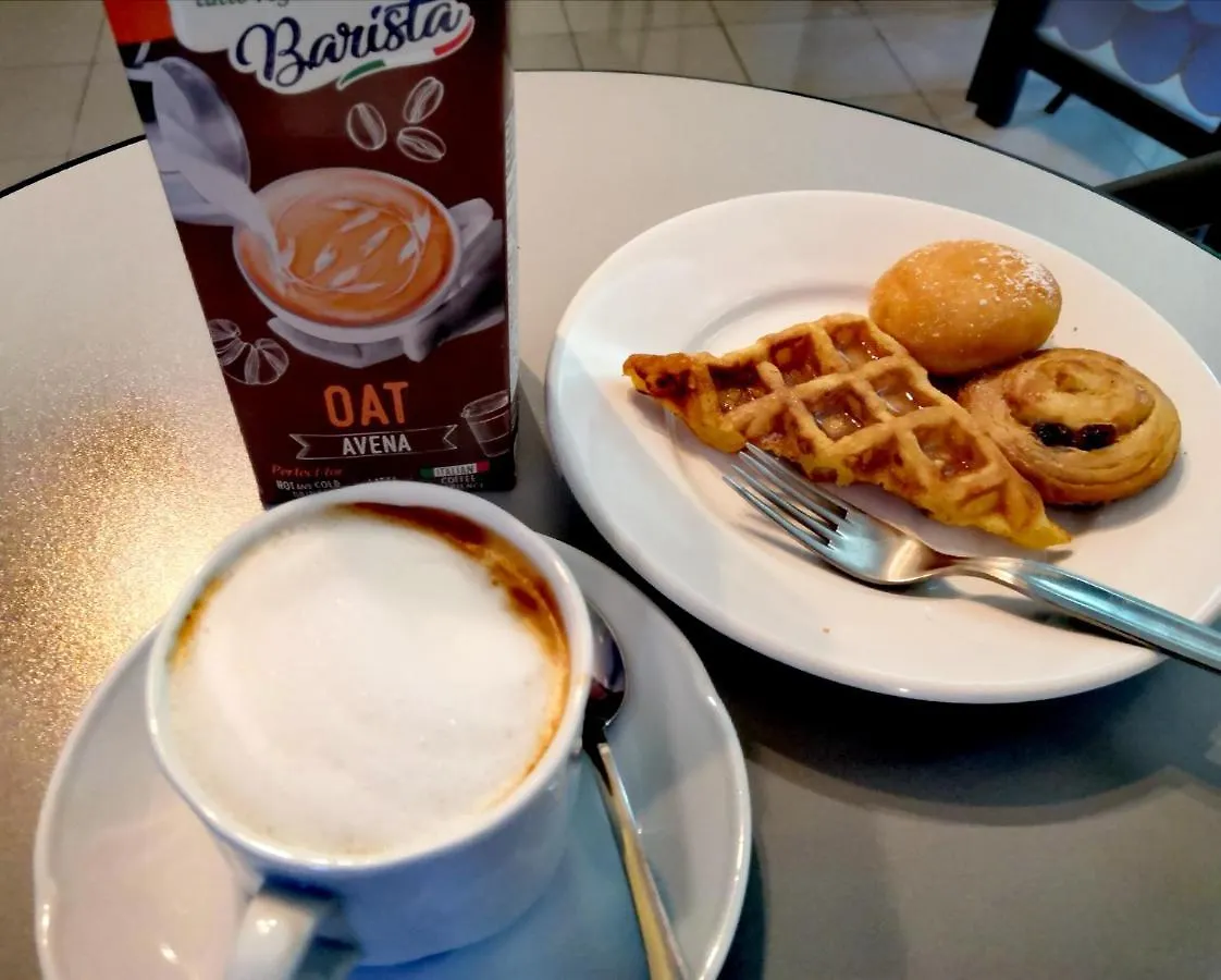 Hotel Iride Suite & Breakfast- Ideale Per Famiglie E Coppie Riccione