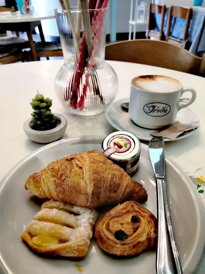 Hotel Iride Suite & Breakfast- Ideale Per Famiglie E Coppie Riccione