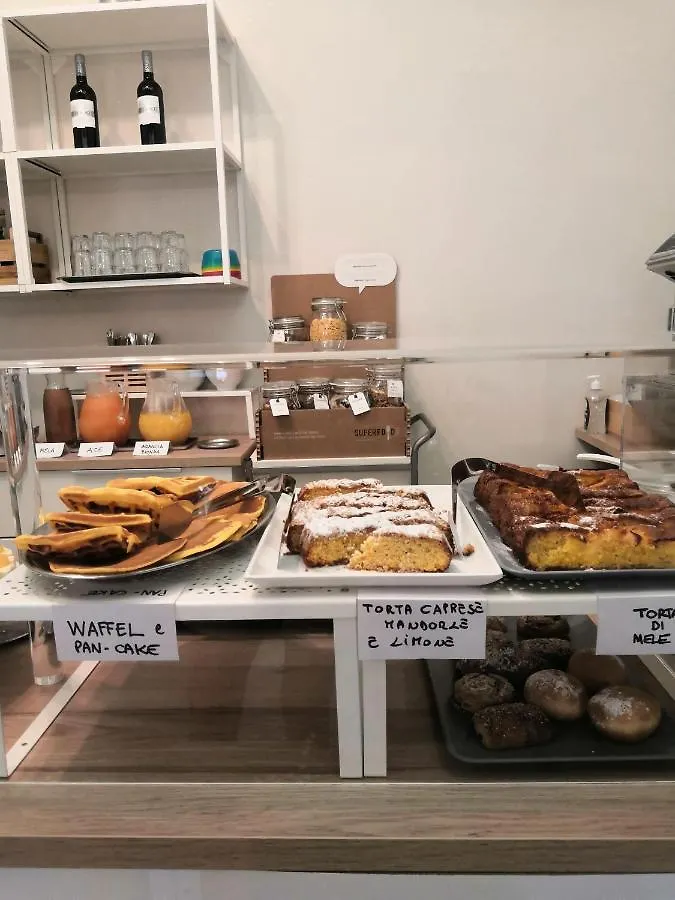 Hotel Iride Suite & Breakfast- Ideale Per Famiglie E Coppie Riccione