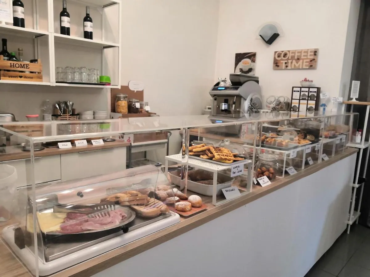 Hotel Iride Suite & Breakfast- Ideale Per Famiglie E Coppie Riccione