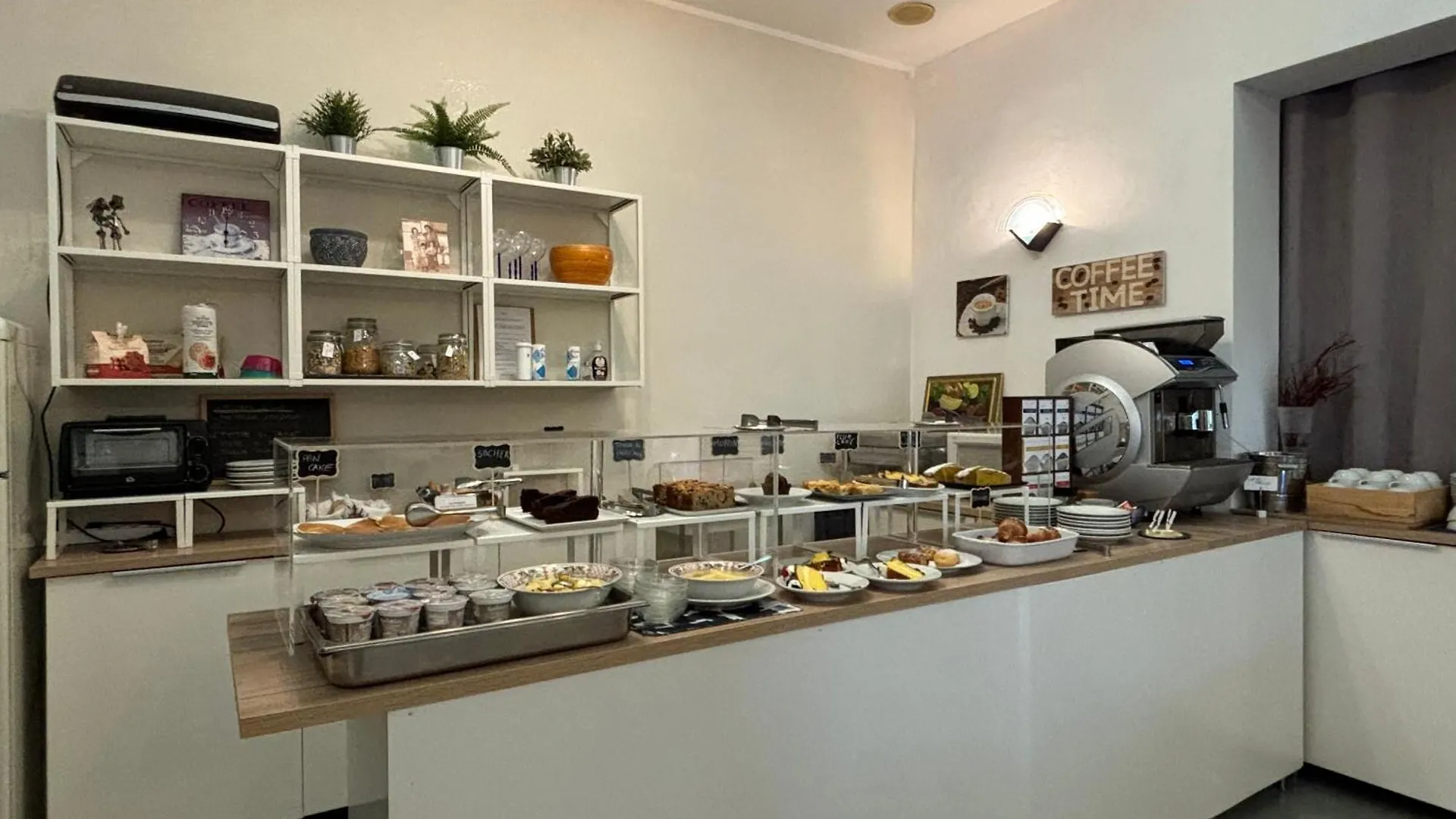 Hotel Iride Suite & Breakfast- Ideale Per Famiglie E Coppie Riccione