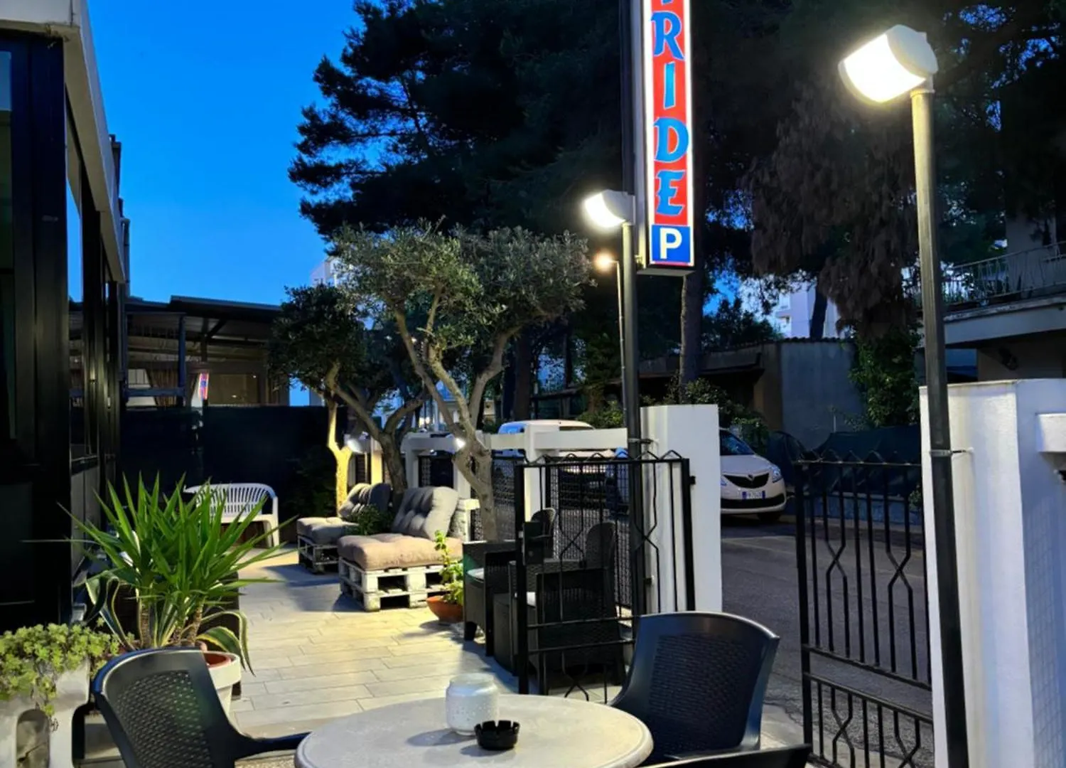 Hotel Iride Suite & Breakfast- Ideale Per Famiglie E Coppie Riccione