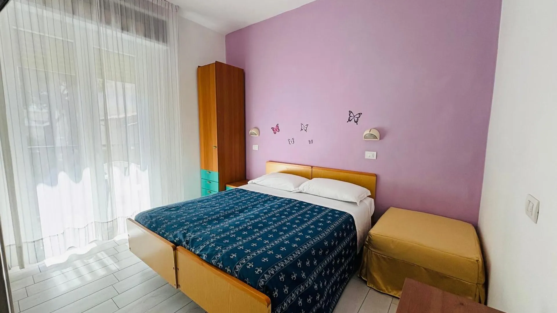 Hotel Iride Suite & Breakfast- Ideale Per Famiglie E Coppie Riccione Italy